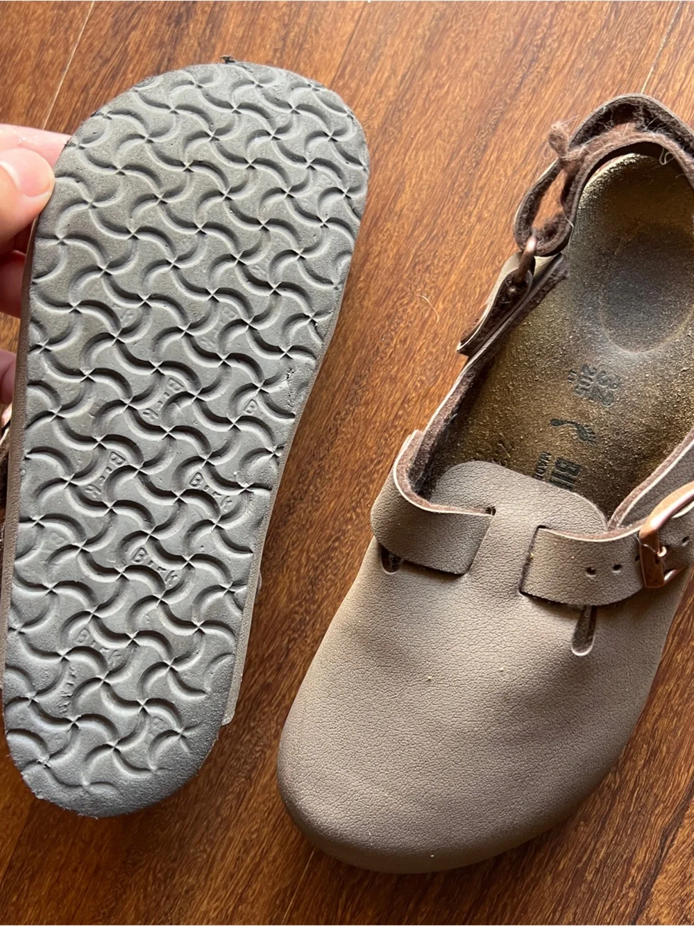 BIRKENSTOCK Sandals Kids Size 32 Brown Mocha Kay Clogs